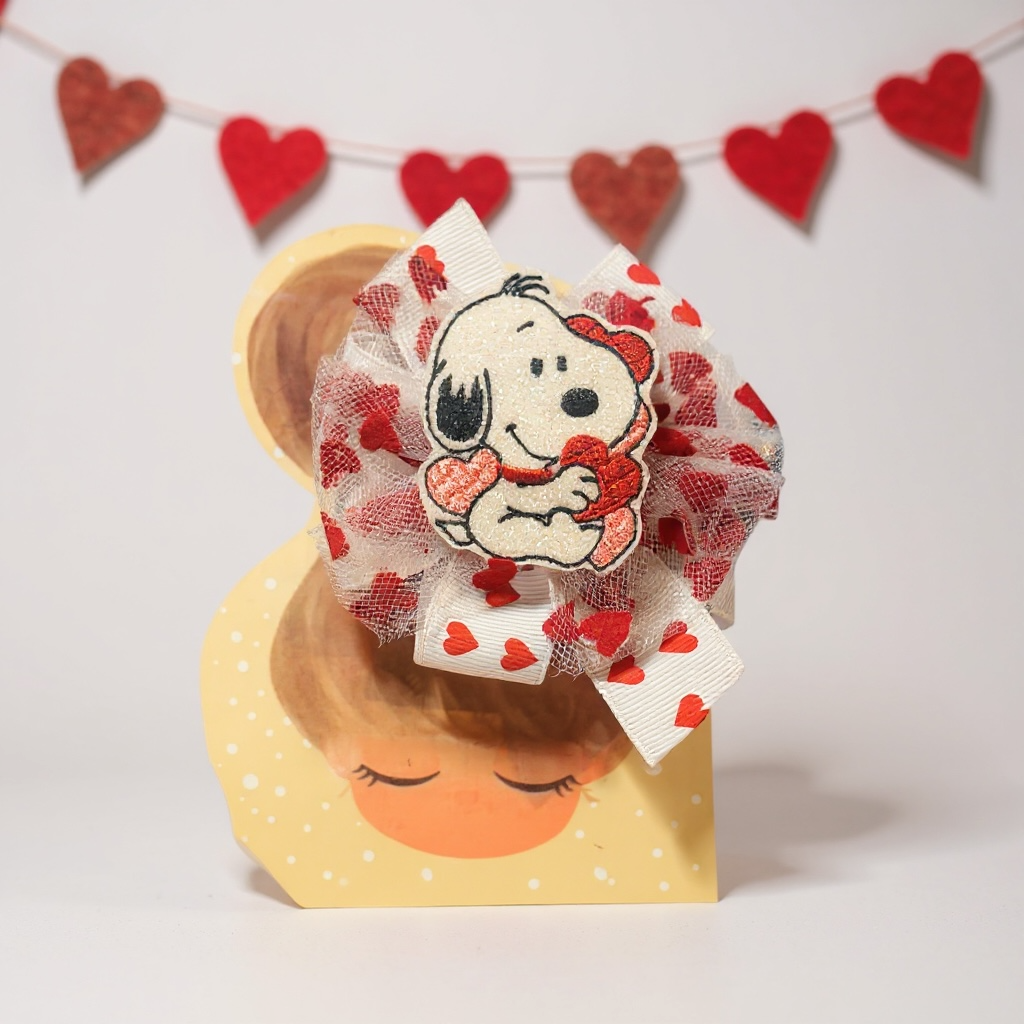 Snoopy-Inspired Heart Motif Hair Bow