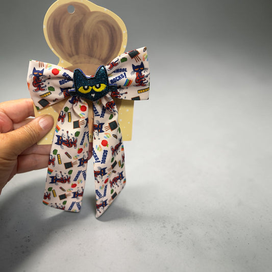 Pete the Cat long tail sailor bow